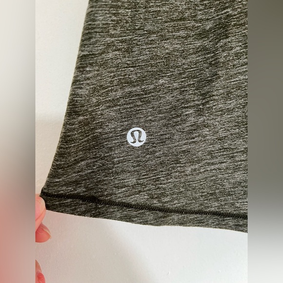 Lululemon dark green tank top - size XS - Picture 3 of 6